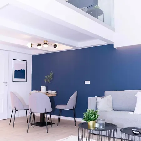 Luxury Centre Loft Apartment *