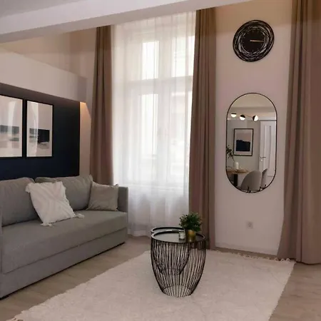Luxury Centre Loft 아파트 *