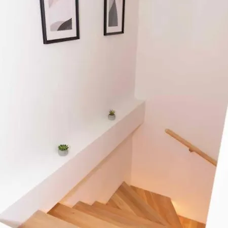 아파트 Luxury Centre Loft